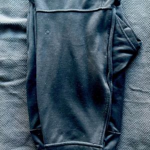 Lululemon Surge Joggers - Medium - Black
